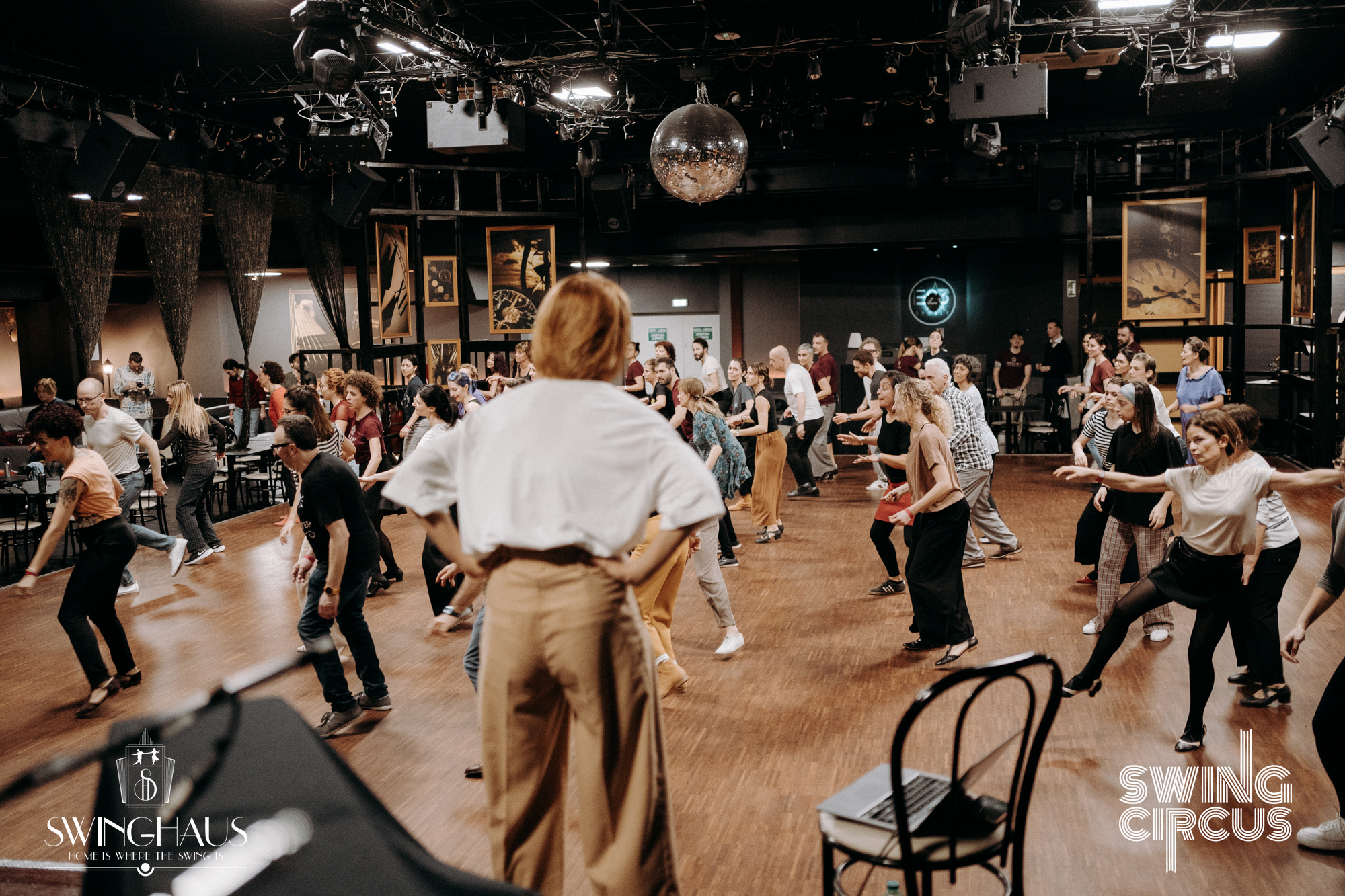 Ksenia Parkhatskaya teaching a class on mistakes solo jazz teachers make